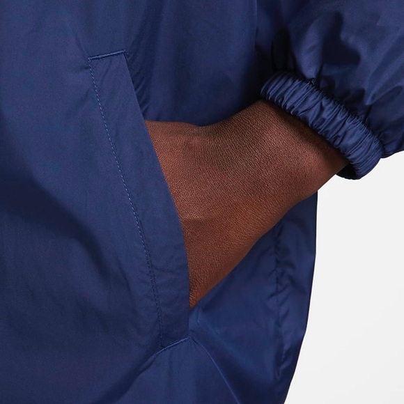 NWT Nike Club Men's Coaches’ Blue Jacket - Picture 3 of 10